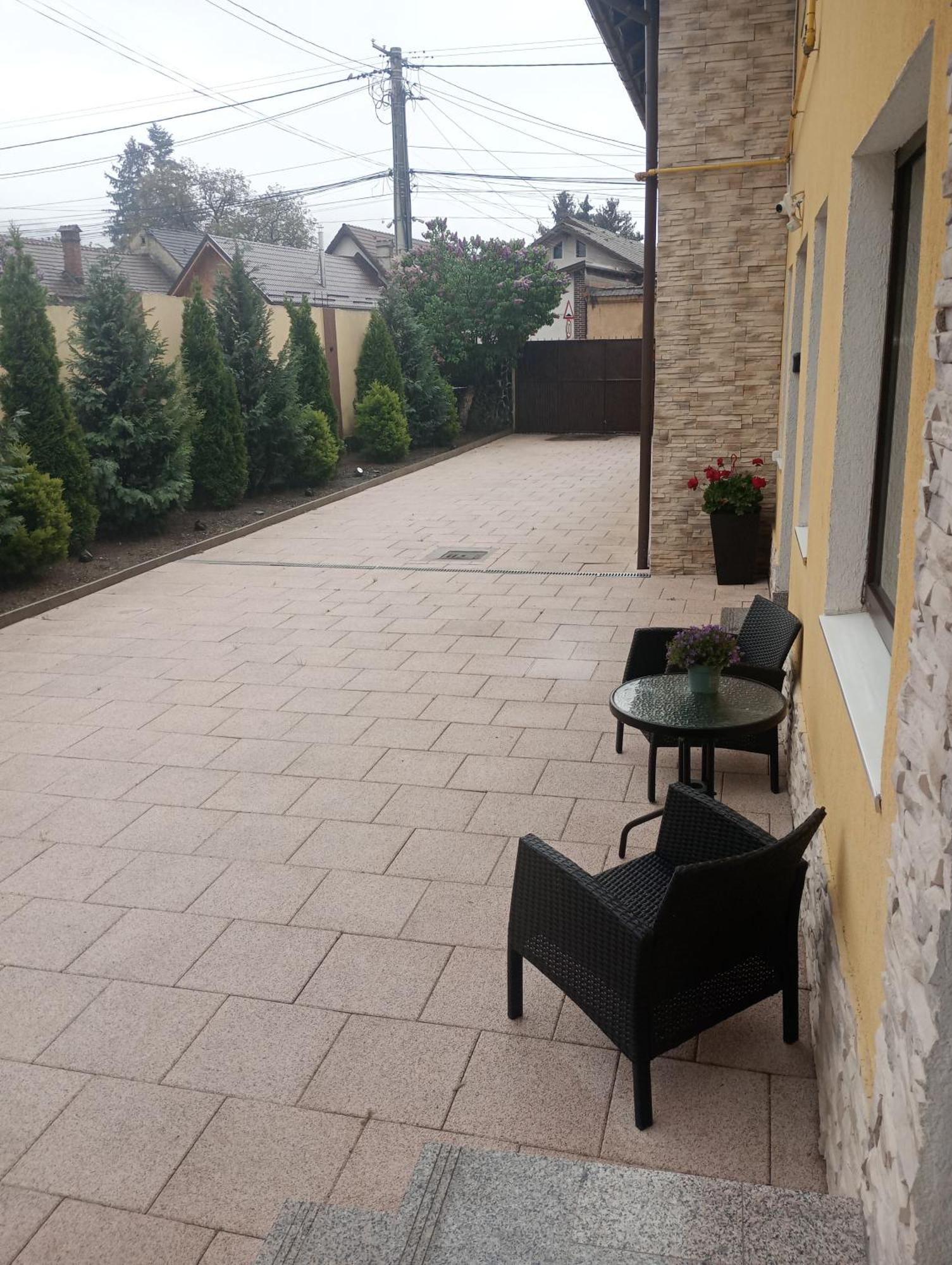 Izabella Guest House Săcele エクステリア 写真